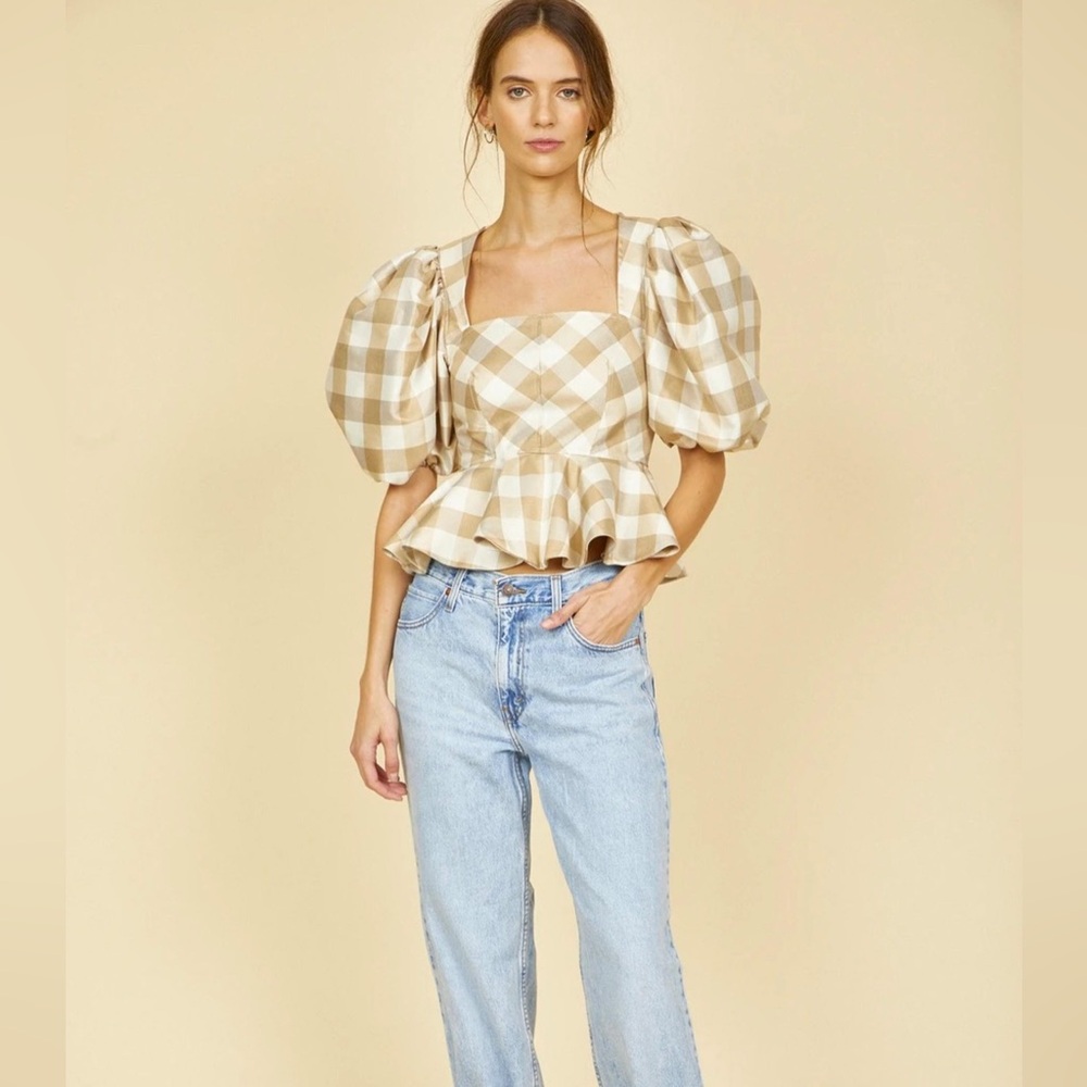 Hunter Bell - Conway Top